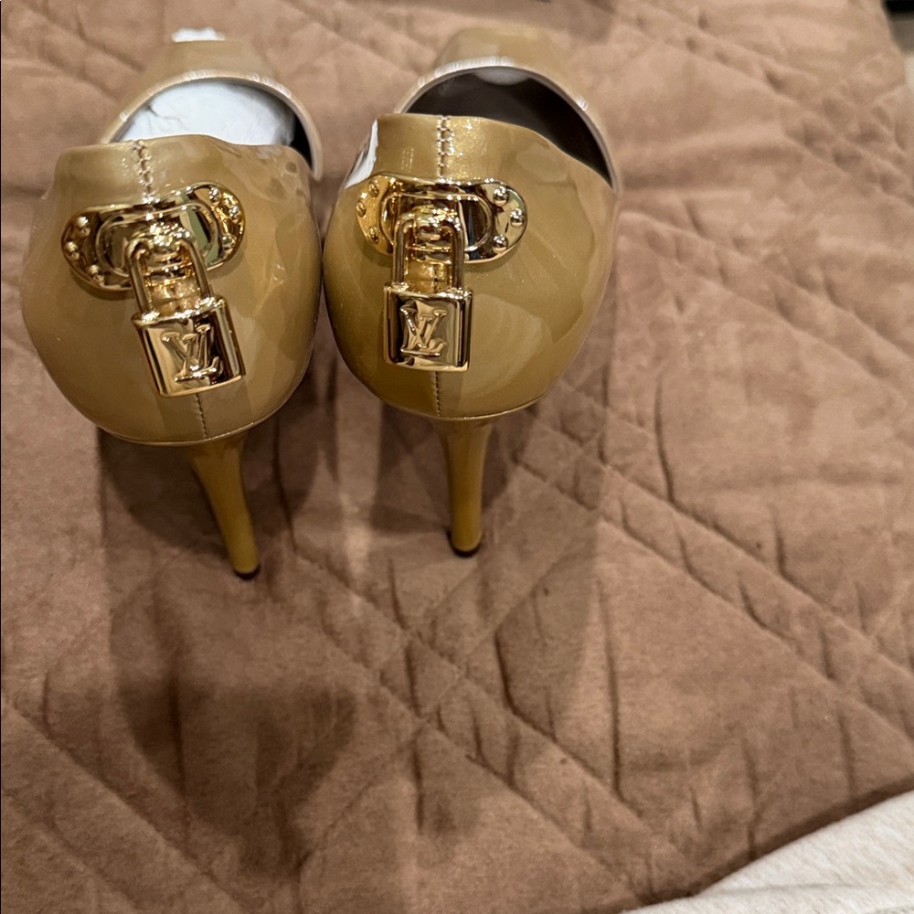 Gold Open Toe Pumps - Picture 2 of 9